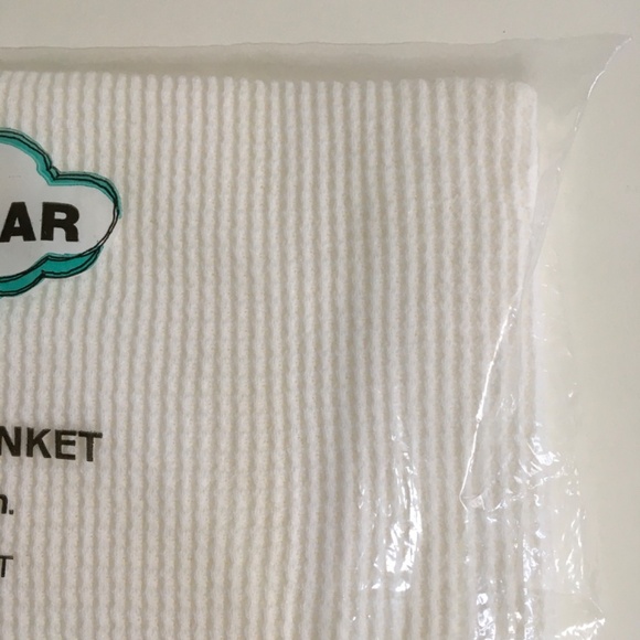 Baby Morgan White Receiving Blanket 100% Cotton Waffle 30 x 40 USA Made New - Picture 14 of 15